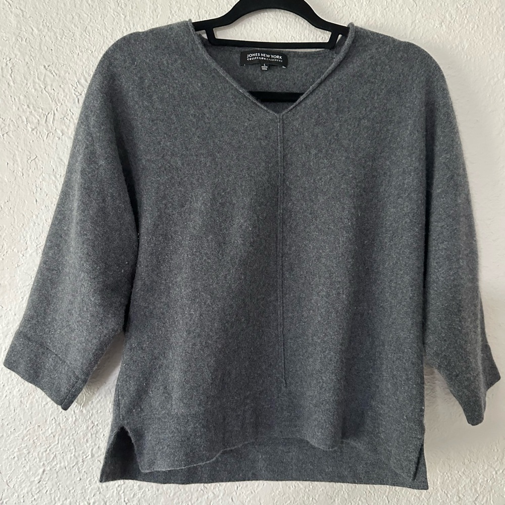 Gray Cashmere Sweater with Three Quarter Length Sleeves